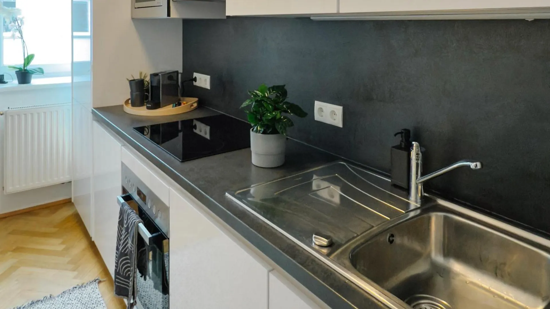 Διαμέρισμα 110Qm, 4 Bedrooms, Near Schoenbrunn - Axara Housing Osw 33 Βιέννη