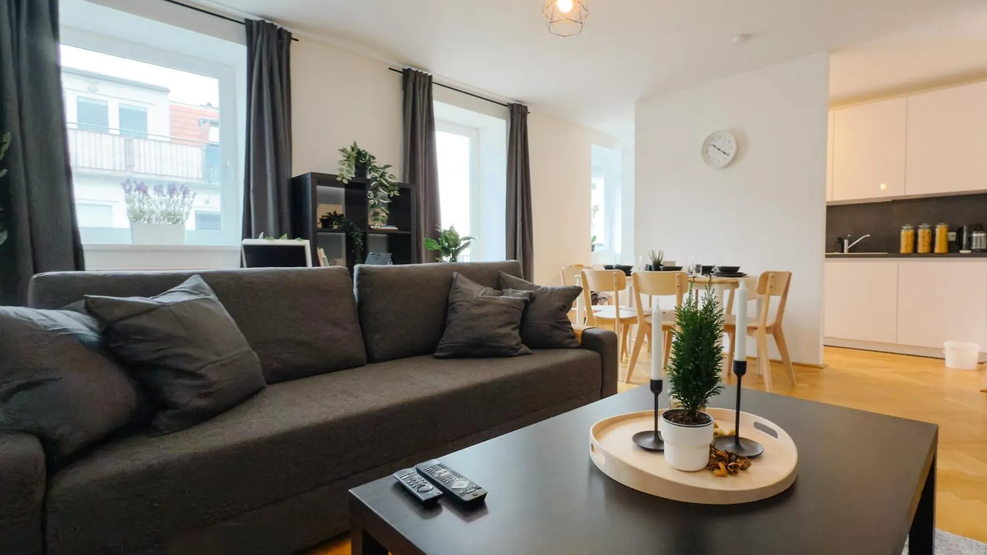 Επικοινωνία με το 110Qm, 4 Bedrooms, Near Schoenbrunn - Axara Housing Osw 33