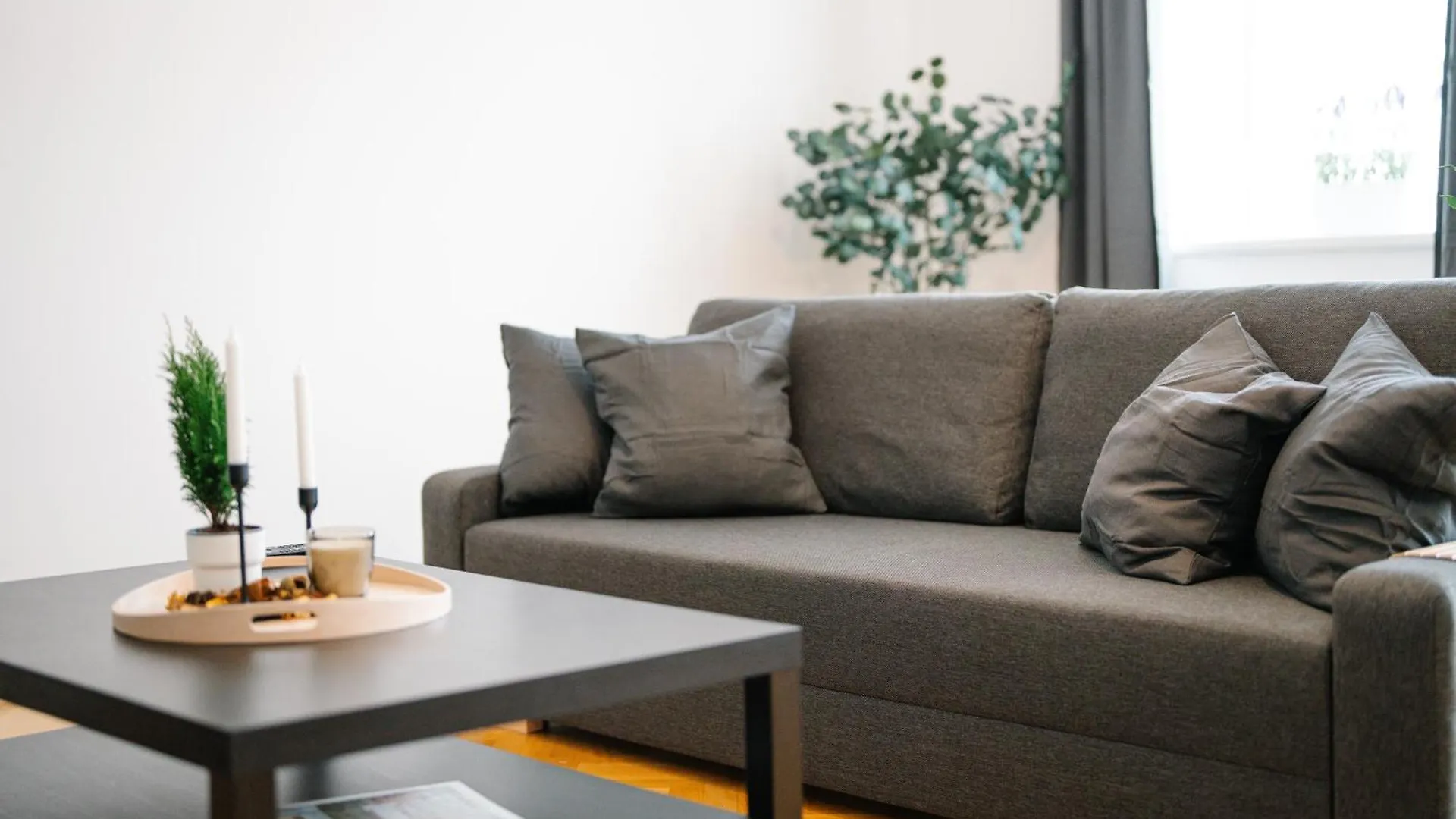 110Qm, 4 Bedrooms, Near Schoenbrunn - Axara Housing Osw 33 Βιέννη