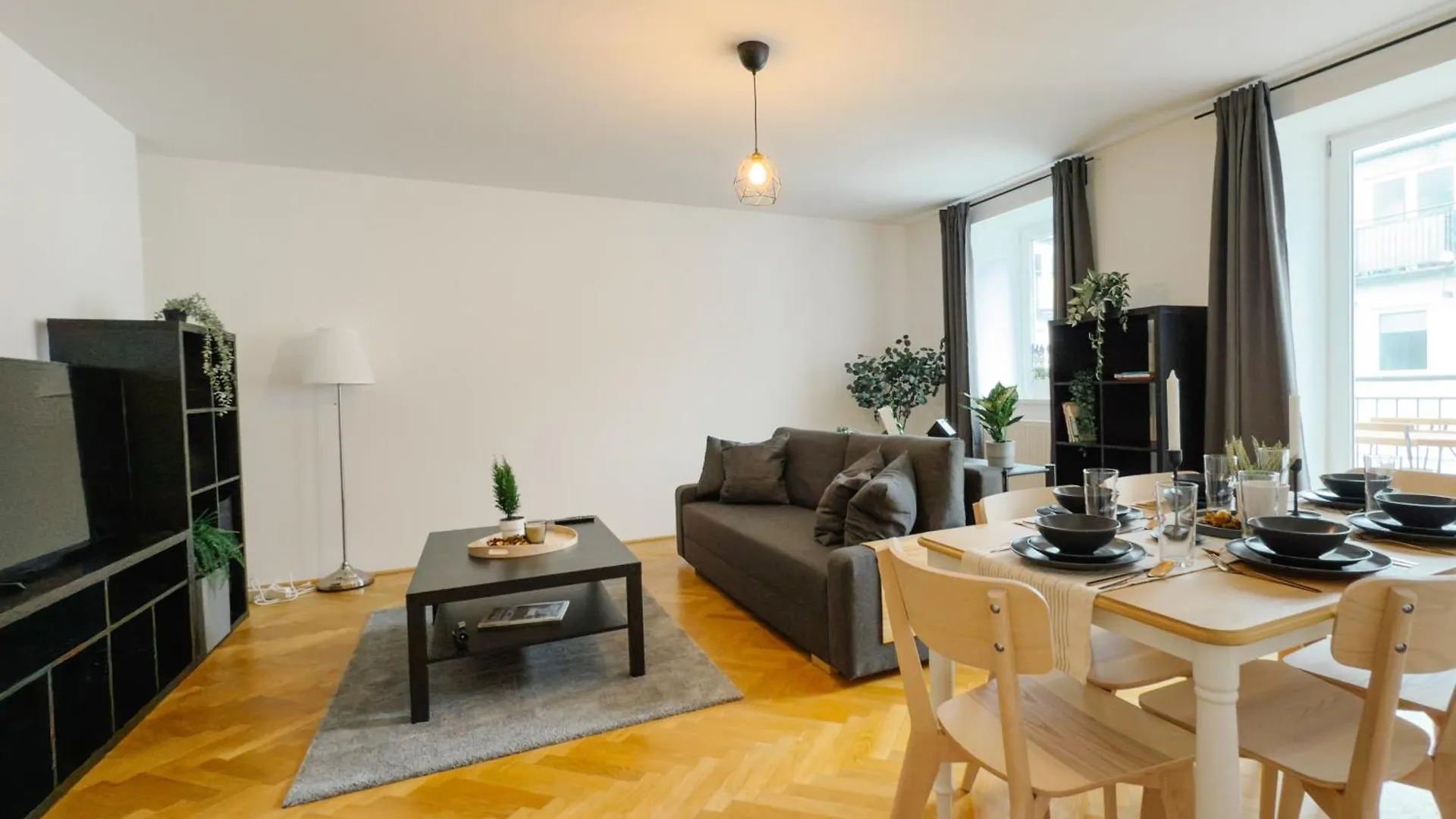 110Qm, 4 Bedrooms, Near Schoenbrunn - Axara Housing Osw 33 维也纳 公寓